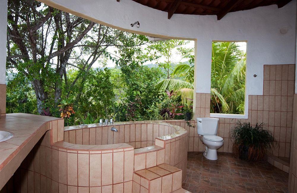 Lagunavista Villas Carate Экстерьер фото