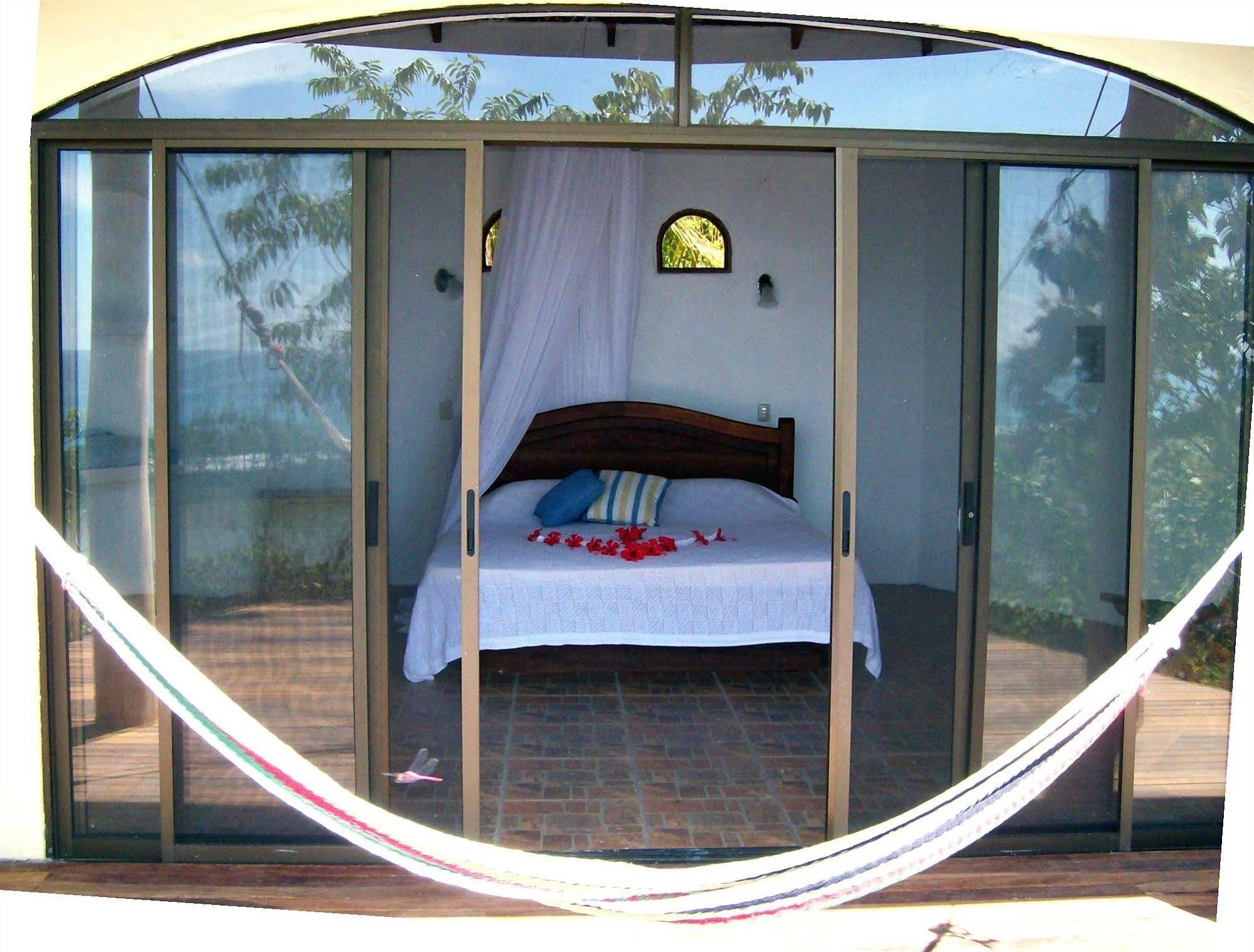 Lagunavista Villas Carate Экстерьер фото